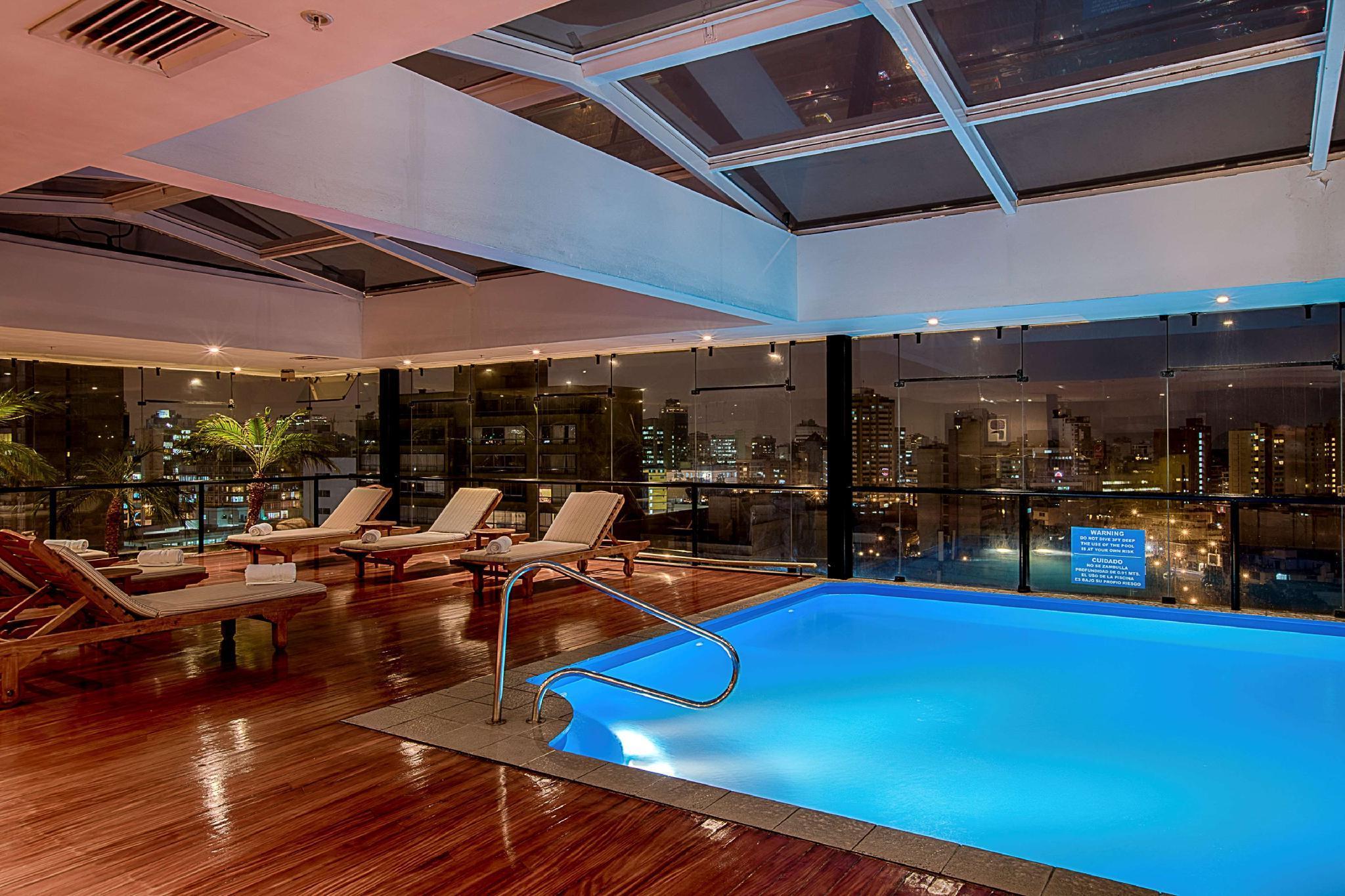 Doubletree By Hilton Lima Miraflores El Pardo Екстериор снимка