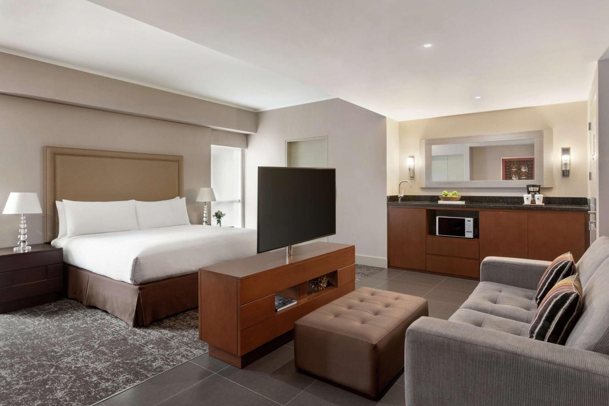 Doubletree By Hilton Lima Miraflores El Pardo Екстериор снимка