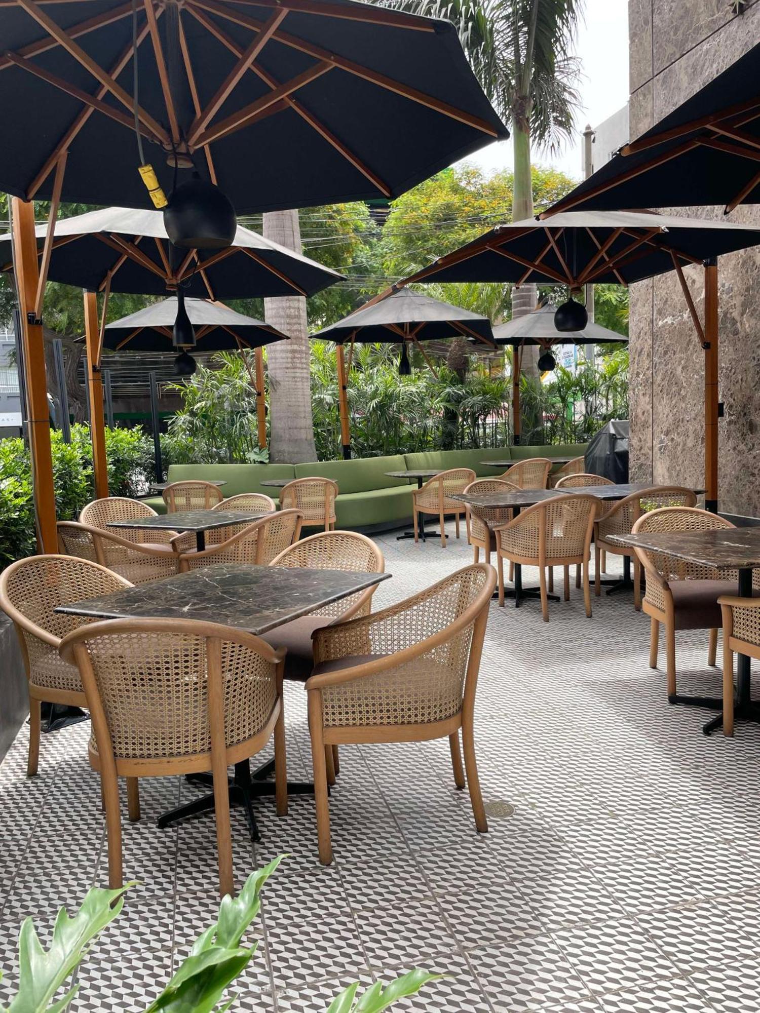Doubletree By Hilton Lima Miraflores El Pardo Екстериор снимка