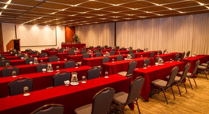 Doubletree By Hilton Lima Miraflores El Pardo Екстериор снимка